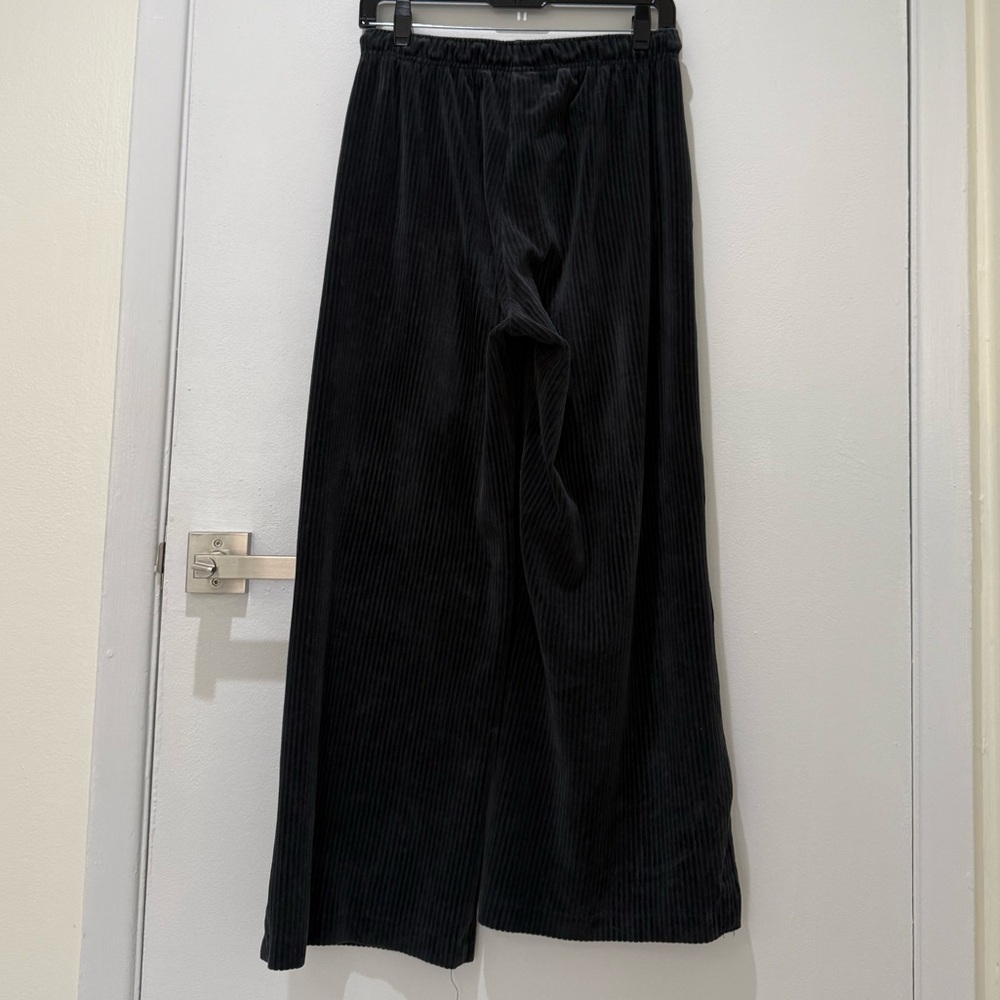 Nike Set of Sportswear Velour Half Zip Pullover and Wide Leg Pants Set Small - Picture 6 of 10